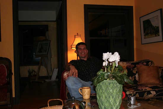 528x343 pixels (61K)